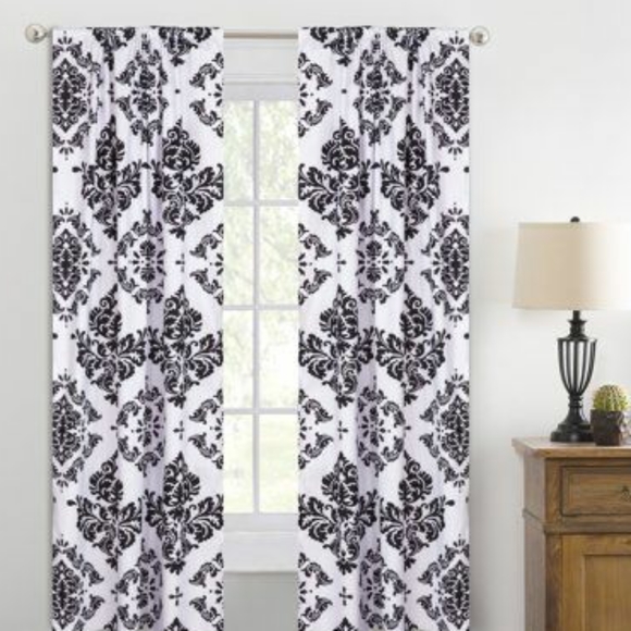 Pair of Classic Noir Black & White Paisley Panels - Picture 2 of 2